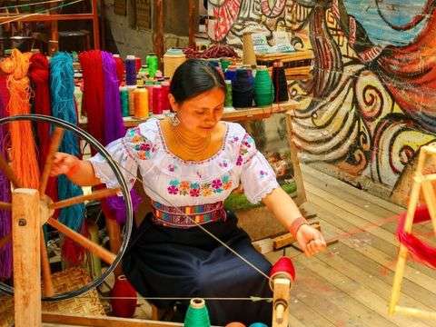 3 Dias 2 Noches Otavalo Tour de Talleres Culturales y más