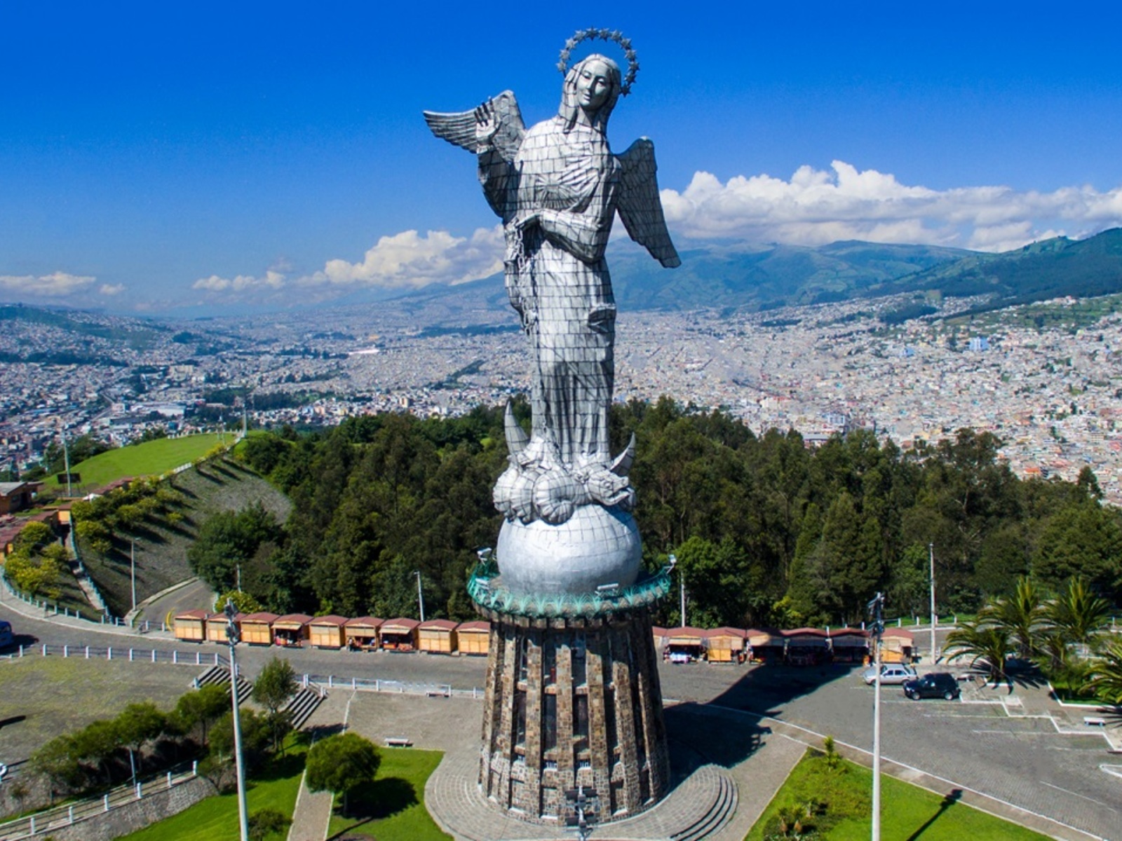 tour a quito desde guayaquil